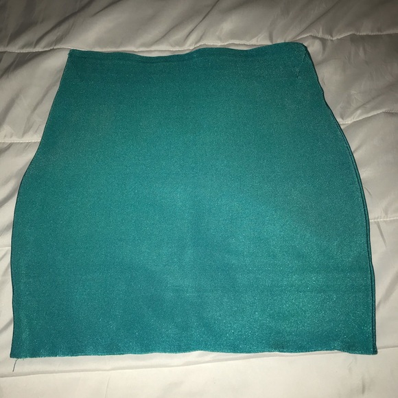 Bandage Skirts - Picture 2 of 4